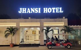 Jhansi Hotel